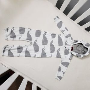 Milkbarn Hooded Romper in Grey Whale